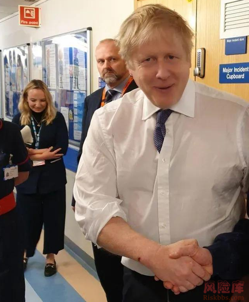 英首相怀孕女友感染新冠病毒，暴露不堪入目的情爱